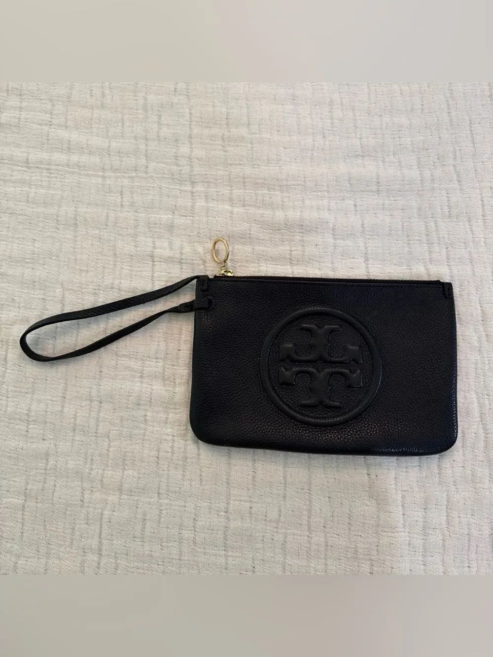 Tory Burch Perry Bombe wristlet in black pebbled leather